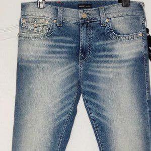 NWT True Religion ROCCO Flap Big T Relaxed Skinny LIGHT Wash Jeans Size 33 x 33